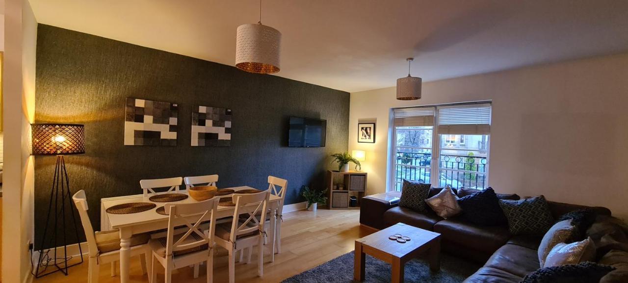 Pass The Keys Spacious 3Beds Flat Near City Centre - Free Parking 爱丁堡 外观 照片